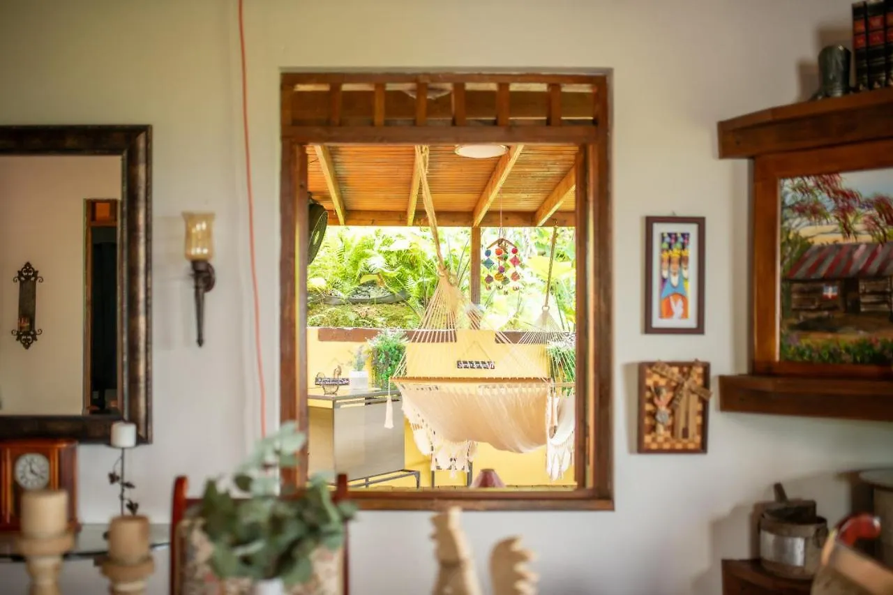 Casa De Campo Vista Hermosa Lares 度假居